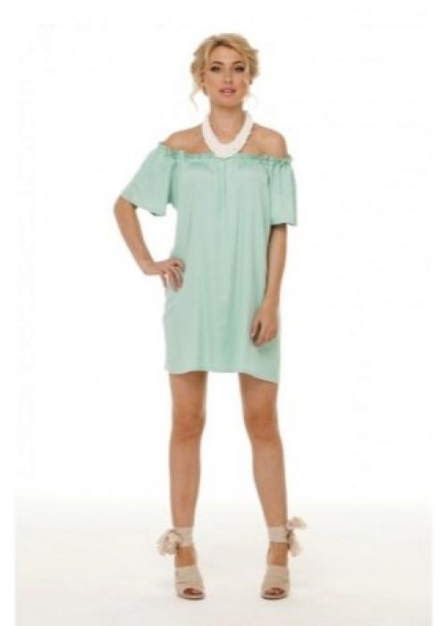 Маникюр к мятному платью. С чем носить