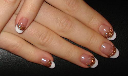Нежный френч с блестками. Сверкающий френч с блестками: фото идеи маникюра + видео