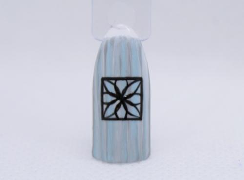 Маникюр серый с голубым. Серо-голубой маникюр: идея дизайна с цветочным принтом