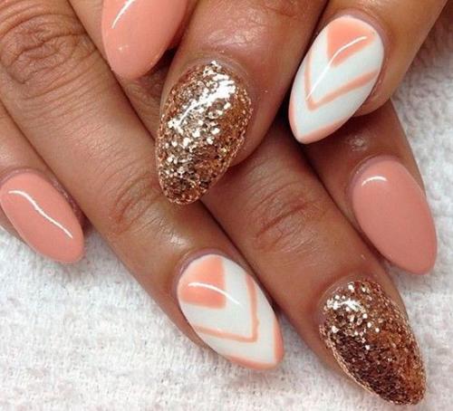 Маникюр на трапециевидные ногти. 