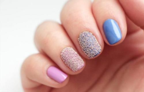 Ногти голубые с розовым. Основные правила выбора оттенка