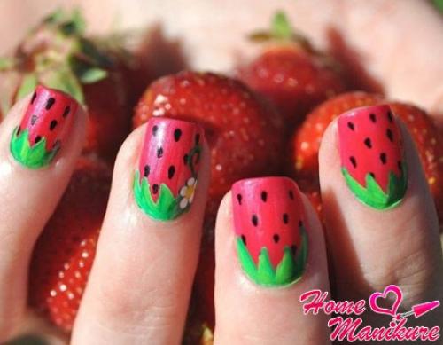 Клубника на ногтях пошагово. Яркий маникюр с сочными клубничками