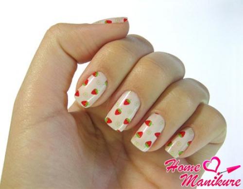 Клубника на ногтях пошагово. Яркий маникюр с сочными клубничками
