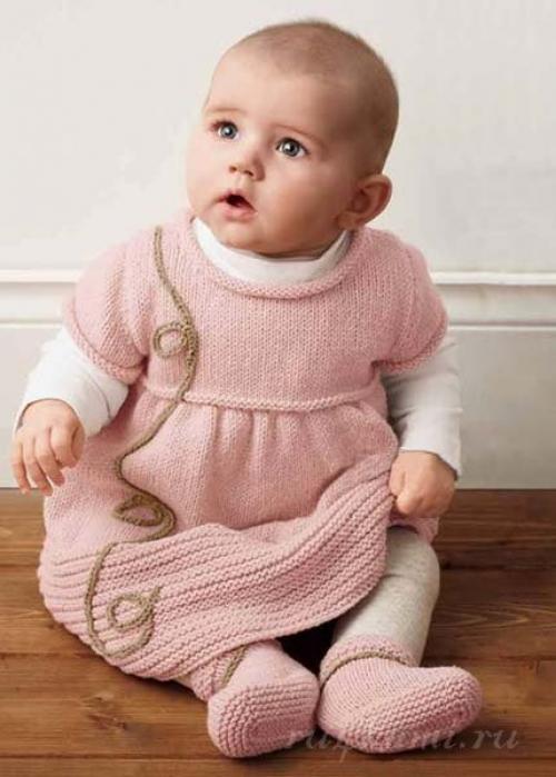 Платье вязаное для девочки 2х лет. Вязаное платье спицами для девочки 2 года 02