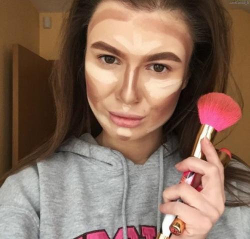 Скульптурирование круглого лица пошаговая инструкция. Скульптурирование лица: выбор средств и пошаговая инструкция (120 фото-новинок)