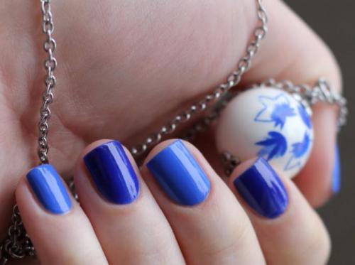 Маникюр 2019 осень синий. Осенний маникюр 2019 – 2020 модные тенденции и тренды 01