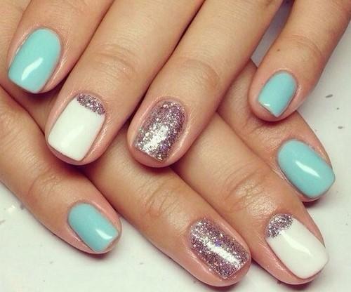 Лунный френч на короткие ногти. Каким может быть красивый лунный маникюр 2019-2020