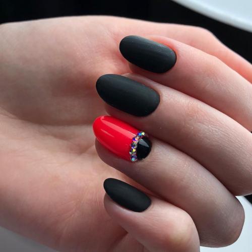 Лунный маникюр 2019. Лунный маникюр: современный дизайн 2019