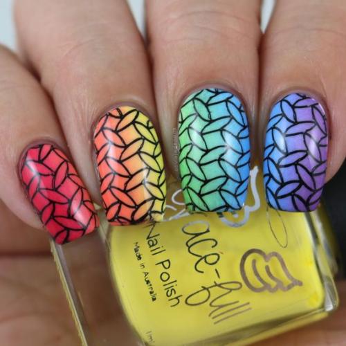 Маникюр красный и белый. Красные ногти: сочетание цветов 14