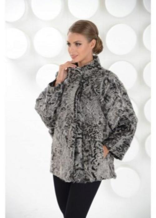 Меховое пальто и шуба в чем разница. Меховое пальто — это не шуба! А вы знаете, в чем разница? 19 Меховое пальто и шуба в чем разница. Меховое пальто — это не шуба! А вы знаете, в чем разница? 19