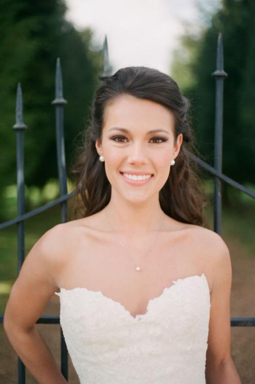 Естественный макияж на свадьбу. Свадебный макияж — 69 фото создания прекрасного образа шаг за шагом