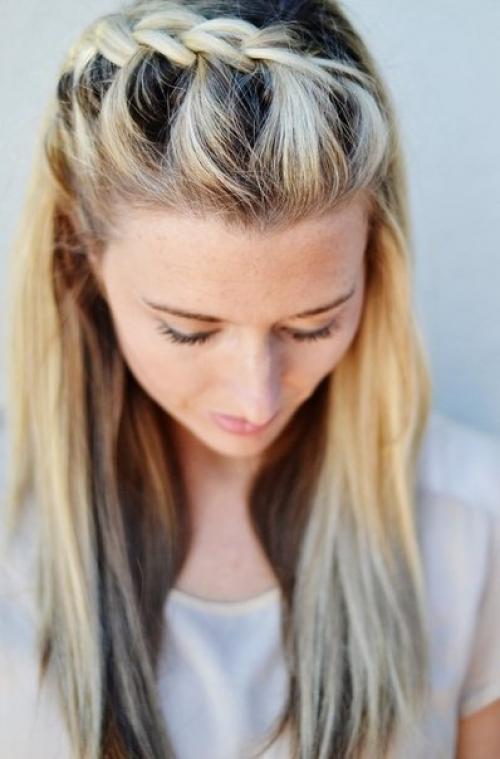 Легкие прически домашние. Стильные косы