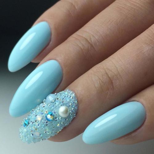 Голубые ногти 2019. Маникюр 2019 на длинные и короткие ногти в голубом цвете