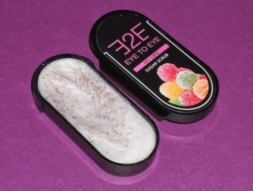 Скраб для обветренных губ. Обзор профессиональных скрабов