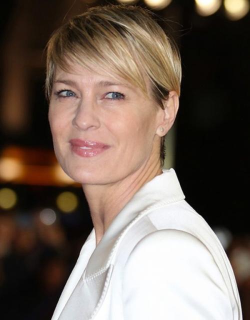 Стрижки и цвет волос для женщин з.  Стрижки для дам за 50