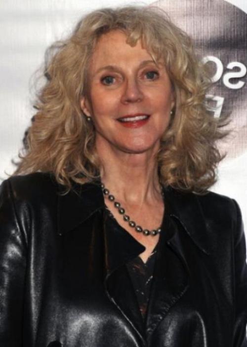 В какой цвет покрасить волосы в 60 лет. Популярные стрижки для женщин за 60