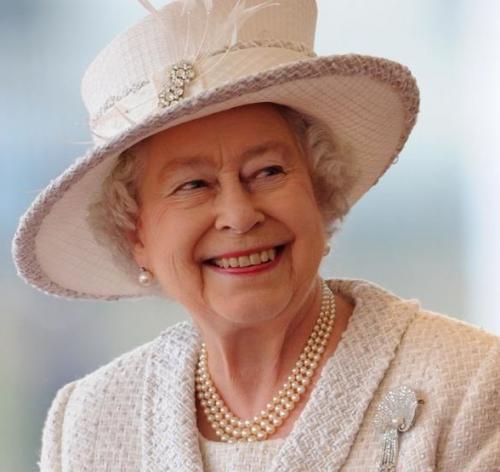 С чем носить жемчужные бусы. Можно ли носить жемчуг сегодня? 02