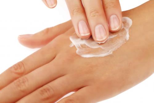 Как снимать нарощенные ногти. Как снять нарощенные ногти в домашних условиях