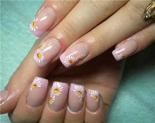 Рисунки на ногтях для начинающих шеллаком. Идеи простых рисунков на ногтях гель-лаком