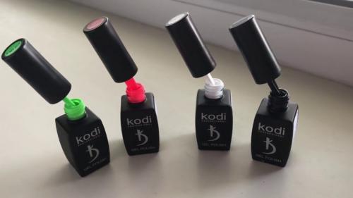 Чем отличается шеллак от лака. В чём разница между шеллаком и гель-лаком