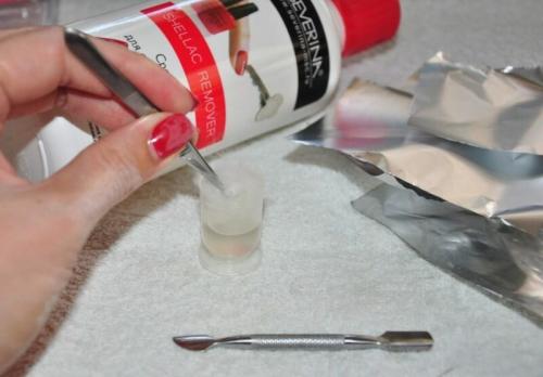 Чем снять гелевое покрытие с ногтей. Снимаем гель-лак самостоятельно: все этапы