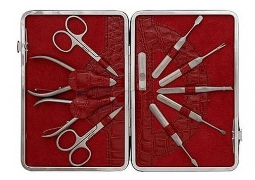 Электрический маникюрный набор для чего каждый инструмент. Рейтинг маникюрных наборов: обзор ТОП-10 лучших механических и электрических моделей