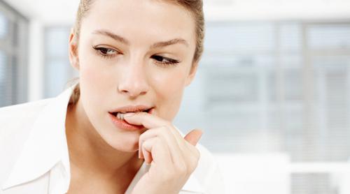 Очень жесткая и сухая кутикула. Что сделать, чтобы никогда не обрезать кутикулу: 5 простых шагов