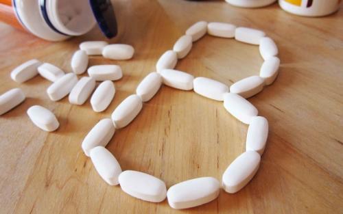 С какой скоростью растут ногти на ногах. За сколько времени отрастает удаленный ноготь?