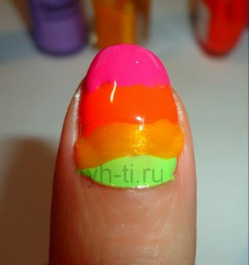 Маникюр с губкой бобом. Маникюр с помощью губки с эффектом омбре