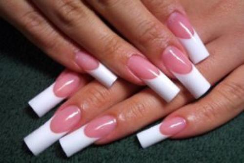 Сколько держаться нарощенные ногти. Сколько держатся ногти, нарощенные гелем