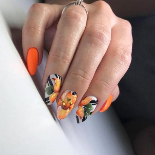 Полупрозрачные цветы на ногтях. Модные тенденции маникюра с цветами 2020-2021 – тренды цветочного дизайна ногтей