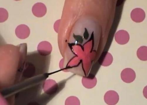 Лилия на ногтях пошагово. Роспись: лилии на ногтях