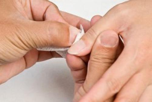 Наносим гель лак на гель лак. Технология нанесения гель лака в домашних условиях