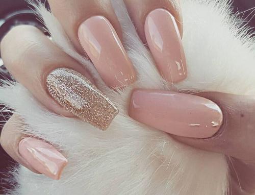 За сколько полностью обновляется ноготь. Как отрастить длинные ногти - советы