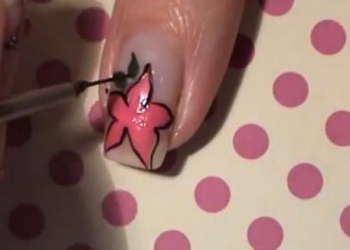 Лилия на ногтях пошагово. Роспись: лилии на ногтях