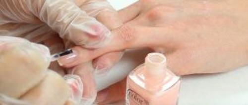 Как сделать френч гель лаком в домашних условиях с трафаретом. Первый способ: френч при помощи трафаретов