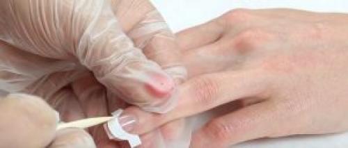 Как сделать френч гель лаком в домашних условиях с трафаретом. Первый способ: френч при помощи трафаретов