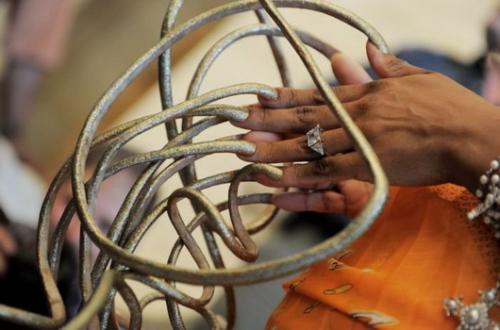 С какой скоростью растут ногти на руках и ногах у человека?