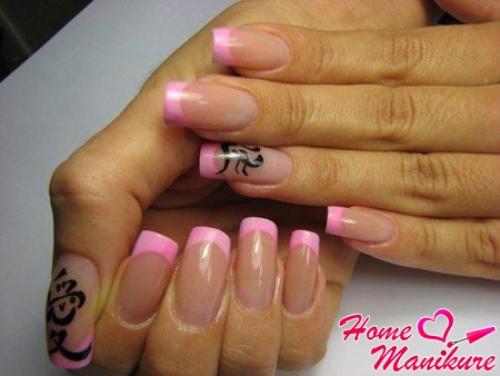 Маникюр с иероглифами японскими. Нейл-арт с иероглифами