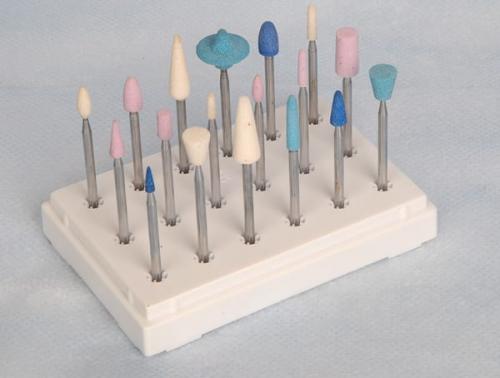 Как пользоваться набором для маникюра. Стартовый набор для маникюра. Собираем самостоятельно 11