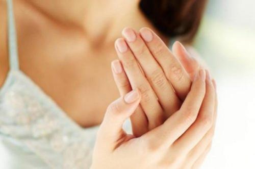 Углубления на ногтях рук. Углубление на ногтях рук: внешний вид ногтей 03 Углубления на ногтях рук. Углубление на ногтях рук: внешний вид ногтей 03