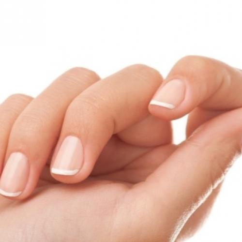 Можно ли на базу гель лака наносить обычный гель. Можно ли обычный лак красить под гель лак? 06 Можно ли на базу гель лака наносить обычный гель. Можно ли обычный лак красить под гель лак? 06