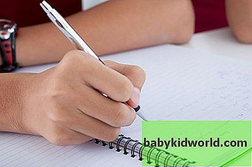 Ногти на руках стали волнистыми и бугристыми. Что представляют собой волнистые ногти, их виды 03 Ногти на руках стали волнистыми и бугристыми. Что представляют собой волнистые ногти, их виды 03