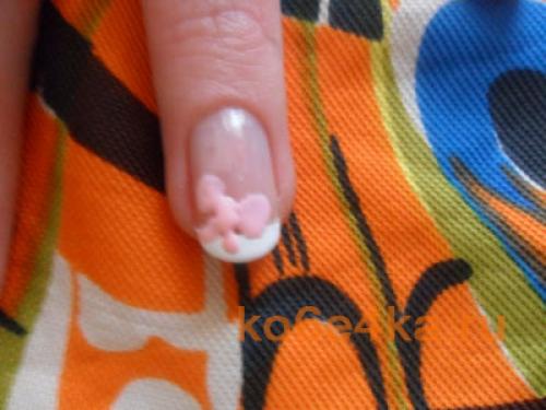 Как пользоваться полосками для французского маникюра. Полоски для французского маникюра: как их использовать? 07 Как пользоваться полосками для французского маникюра. Полоски для французского маникюра: как их использовать? 07