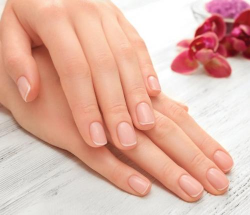 Аппаратный маникюр. Какой маникюр лучше: аппаратный или обрезной, в чем между ними разница?