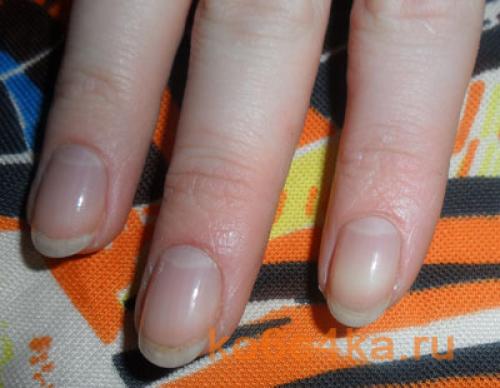 Как пользоваться полосками для французского маникюра. Полоски для французского маникюра: как их использовать? 02 Как пользоваться полосками для французского маникюра. Полоски для французского маникюра: как их использовать? 02