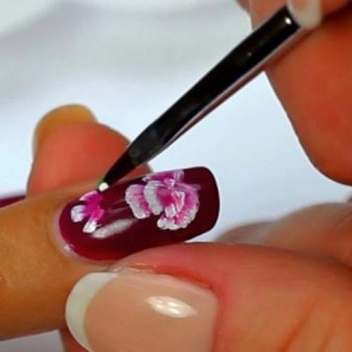 Цветок на ногтях пошагово для начинающих. Идеи простых рисунков на ногтях гель-лаком 13 Цветок на ногтях пошагово для начинающих. Идеи простых рисунков на ногтях гель-лаком 13