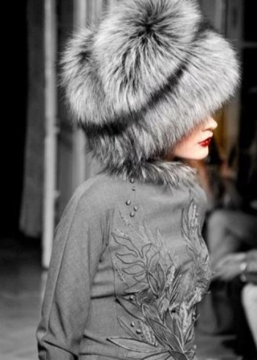 Головной убор для женщины 40 лет. Меховые шапки для женщин за 40 29