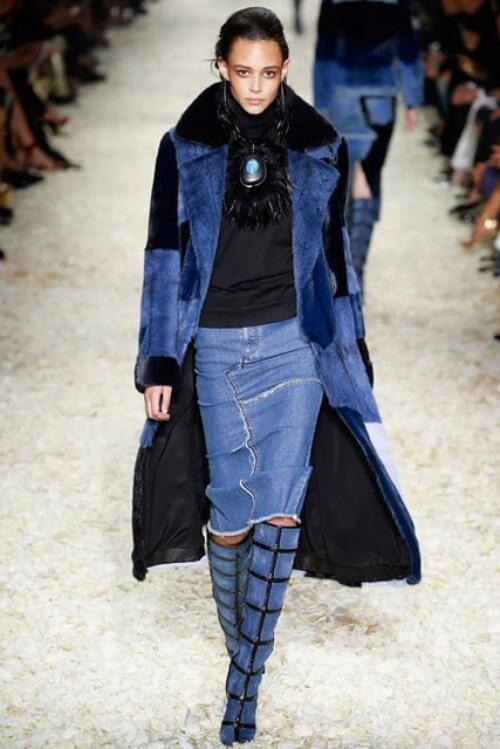 Джинсовая юбка с колготками 2020. Модные тенденции джинсовых юбок 2020-2021 на подиуме