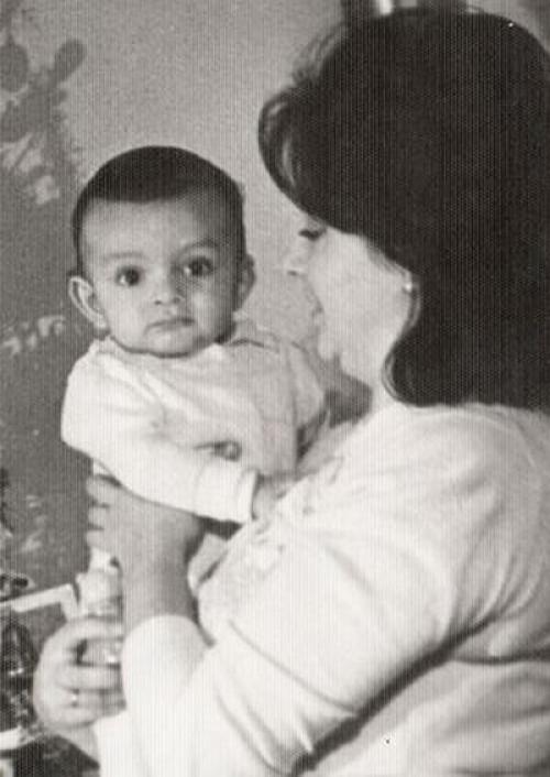 Сколько было киркорову когда он женился на пугачевой. 1990-е. Взлёт популярности 15